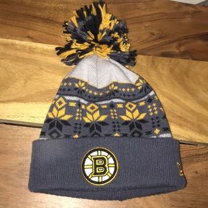 Bruins New Era Pom Pom hat